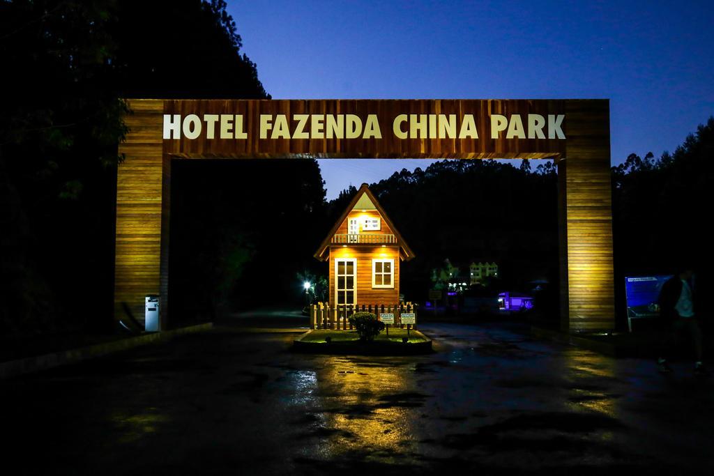 Hotel Fazenda China Park Vitor Hugo Luaran gambar